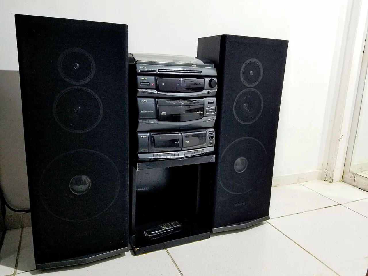 Som Sanyo Vintage 