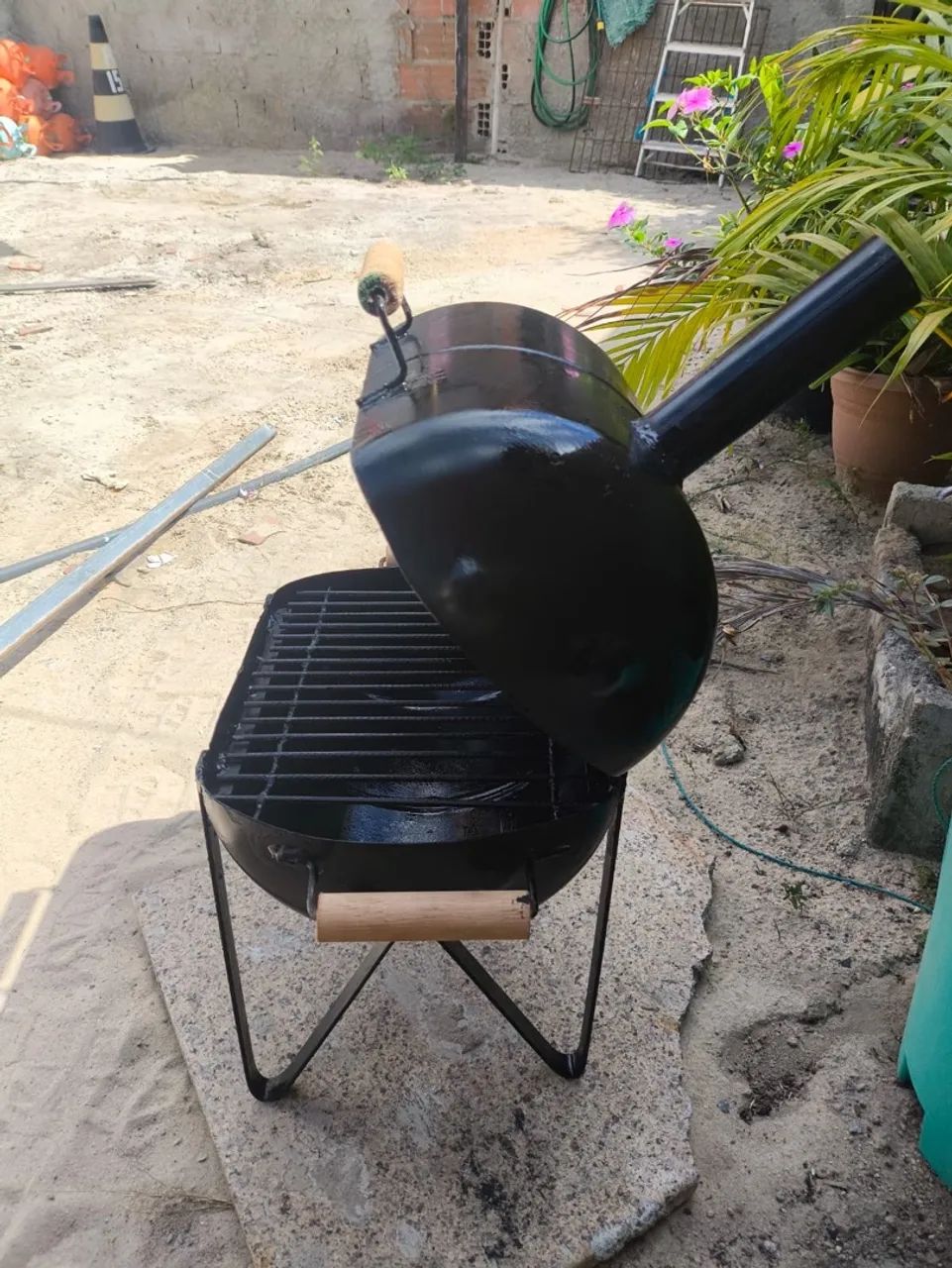 Churrasqueira pra espaço pequeno  - Foto 4