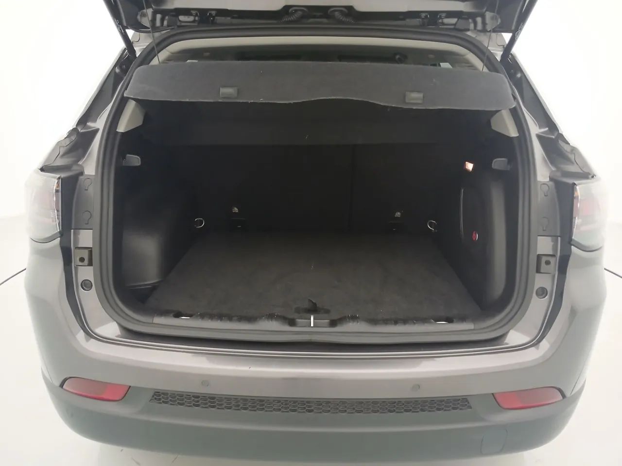 Jeep Compass LONG. T270 1.3 TB 4x2 Flex Aut., foto 9 de 18