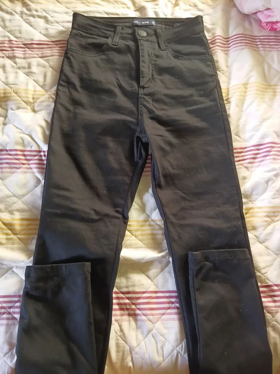 Vendo calça da pool lycra 38 usada só uma vez 40$ - Foto 2