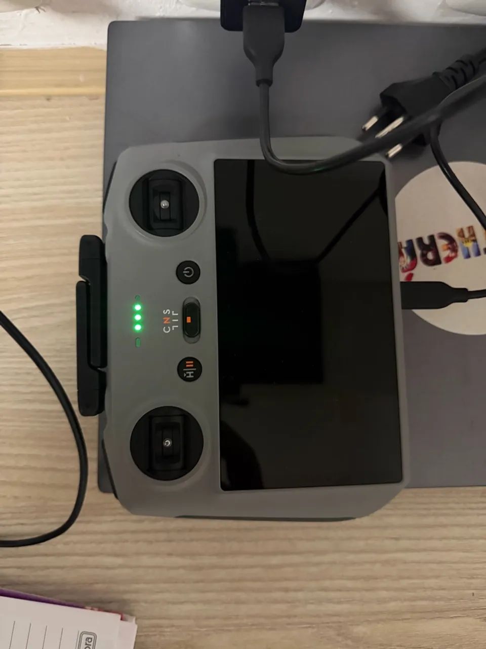 Drone Dji mini 4, com combo fly more pro 