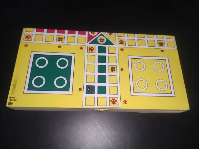 Jogo de Ludo Botticelli em Madeira - 16 Peões, Dado e Manual - Foto 5