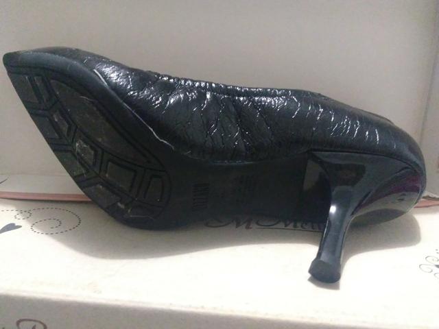 Sapato semi novo