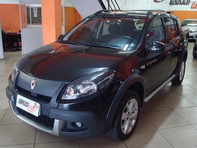 RENAULT SANDERO 1.6 STEPWAY 16V FLEX 2013