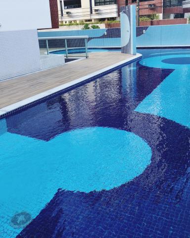 Apartamento com 4 suítes +gabinete + lavabo a 50 metros da praia