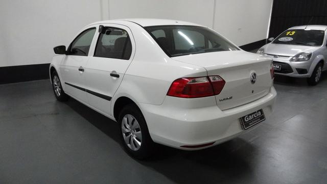 Volkswagen Voyage 1.0 (G6) Flex - Foto 4