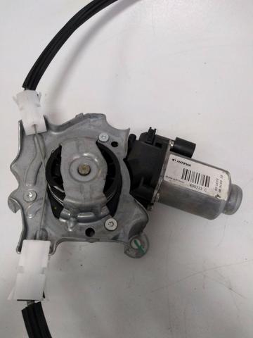 *7 Maquina vidro Eletrico Esq Clio - Foto 2