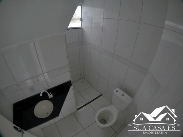 Bela Casa Triplex 2 Quartos com Enorme área externa para espaço Gourmet - Foto 5
