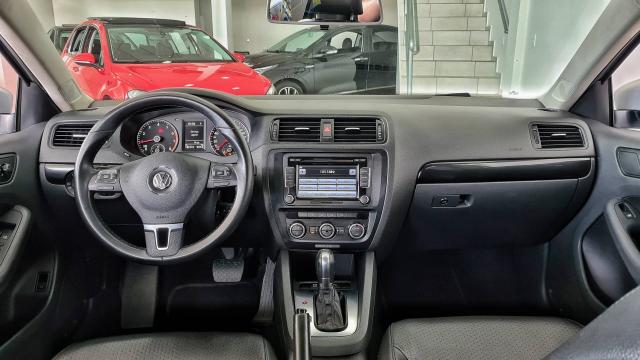 JETTA 2013/2013 2.0 COMFORTLINE FLEX 4P TIPTRONIC - Foto 11