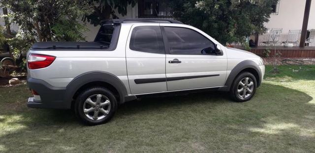 Fiat Strada 1.6 16v Trekking Cab. Dupla Flex 3p