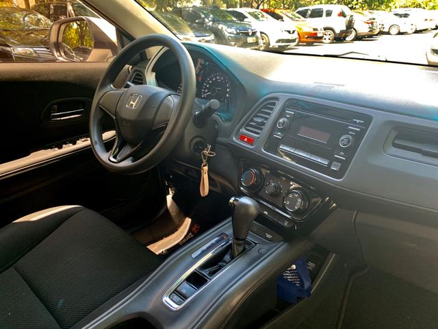 Honda HRV LX AT 2016 - Foto 9