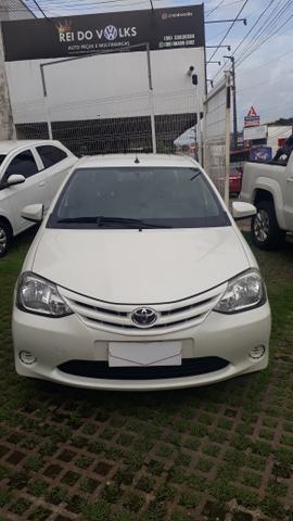 Etios sedam mod.2015