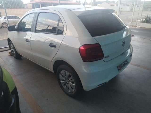 Gol ano 16/17, motor 1.0, 4 portas e 62mil km rodados - Foto 2