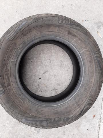Pneu 275 65 17 Marshal mitsubishi Hilux usado