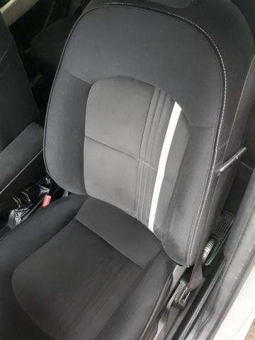 Linea Essence 1.8 2015(Manual/Super novo) - Foto 11