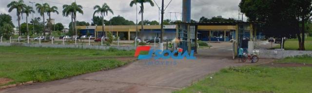 Ótimo prédio comercial para locação com estacionamento em excelente localização, Av. Jorge - Foto 2