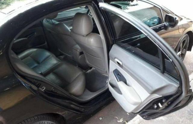 Honda Civic 2009 Faço parcelado! - Foto 3