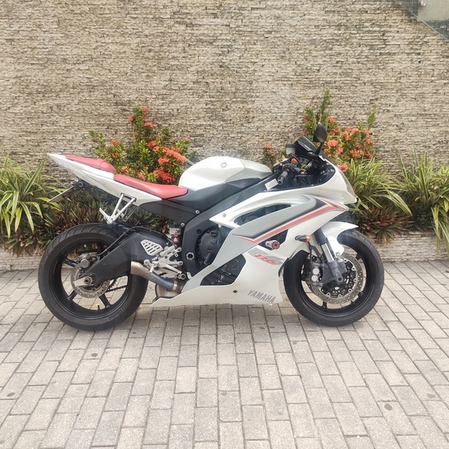 YZF R-6 600 CC 2010 #SÓNAAUTOPADRÃO