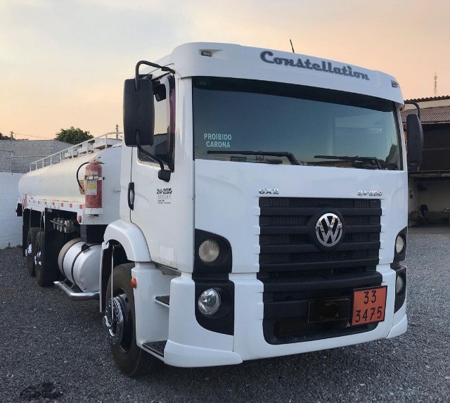 VW 24250 COM IMPLEMENTO PIPA 2012