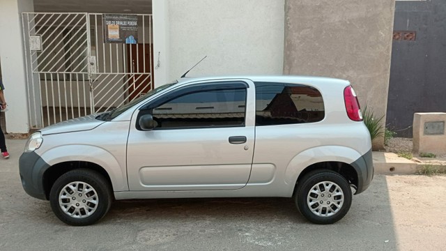 VENDO FIAT UNO VIVACE 1.0