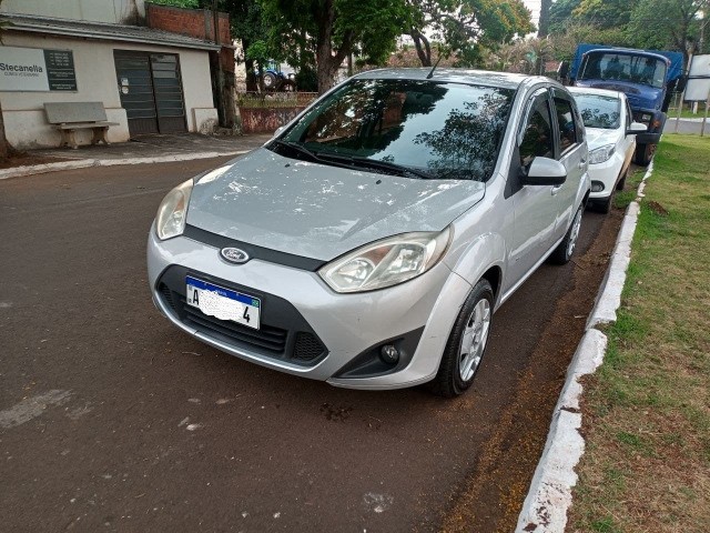 FORD FIESTA 1.0 ROCAM SE 8V FLEX 4P MANUAL 2014/2014