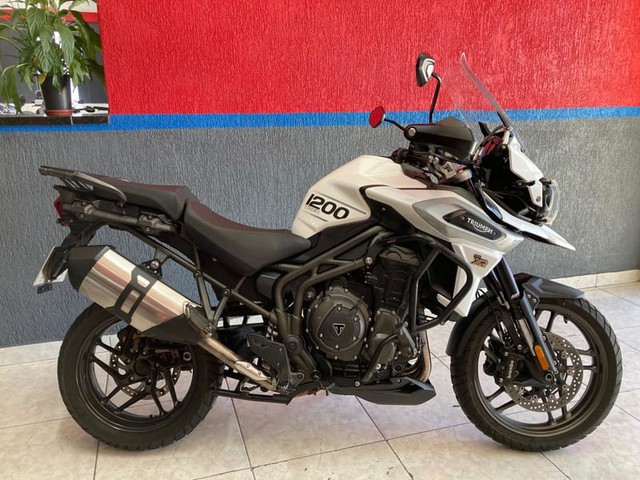 TRIUMPH TIGER 1200 XR