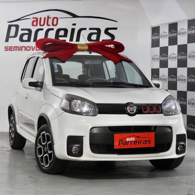 FIAT UNO SPORTING DUALOGIC 1.4 2015/2016