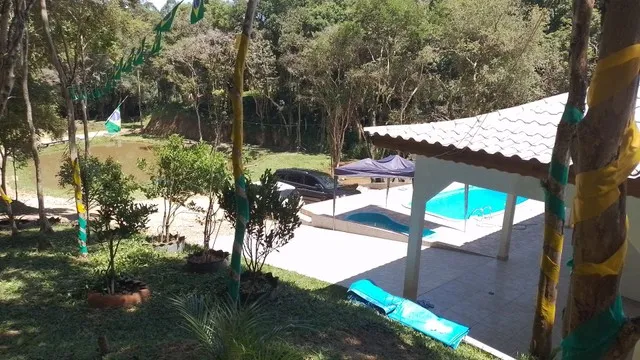 Chacara eventos / aluga para festas ,retiros, confraternização