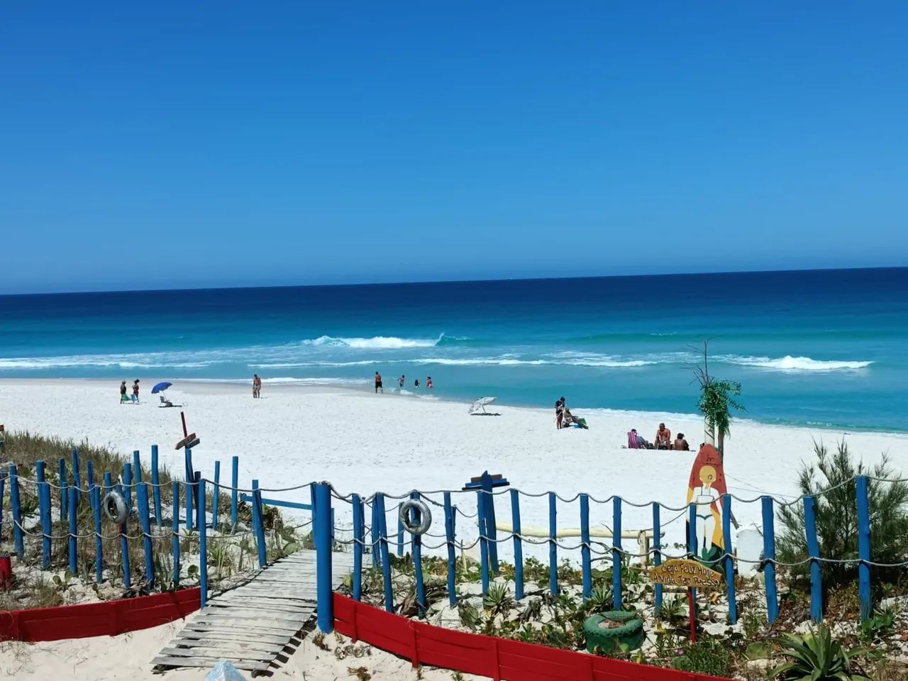 Aluguel de Temporada casa pé na areia Figueira Distrito Arraial do Cabo RJ