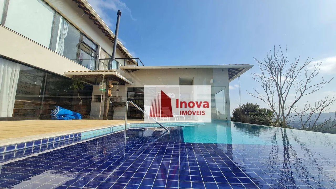 Deslumbrante Casa com 4 qtos, sendo 3 suítes/piscina/quintal/6 vagas, à venda, 241 m² por  - Foto 2