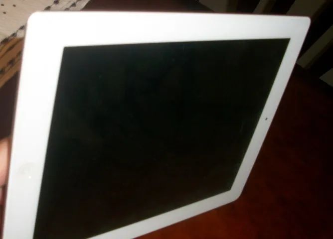 Ipad branco 3  wi-fi e 4g  - Foto 4