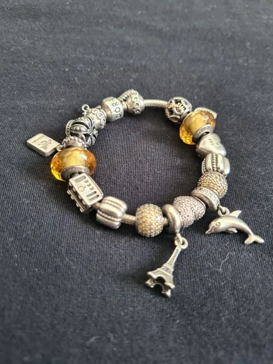 Pulseira Pandora Original com charms separadores e corrente de segurança  - Foto 5