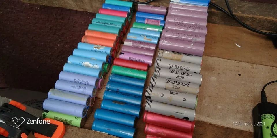 60 baterias de 1200mAh Lítio recarregável modelo 18650 - Foto 3