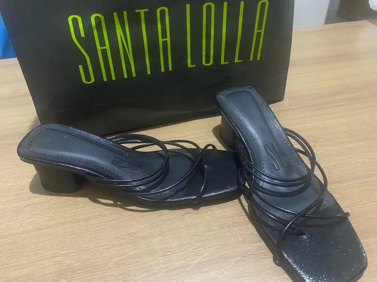 Sandália rasteirinha de salto SANTA LOLLA