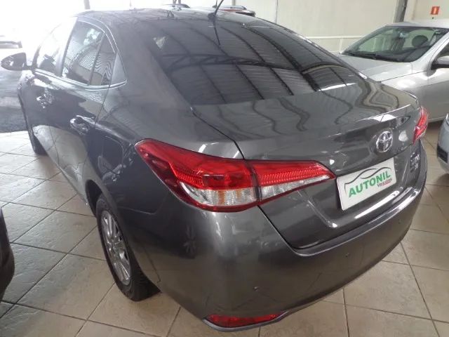 Yaris Sedan 1.5, 2021, Automatico, hiper novo - Foto 4