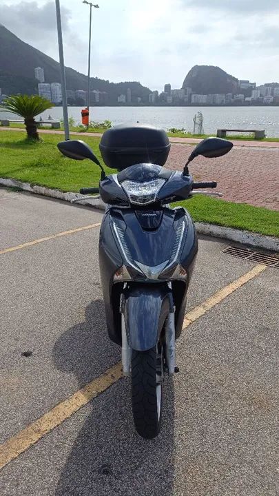 SH 150 - 2019 - 11.494km. 2 Pneus 0km Michelin - Foto 2