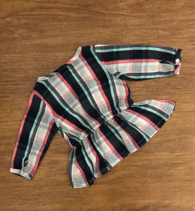 Camisa xadrez carters bebê menina 6 meses - Foto 4