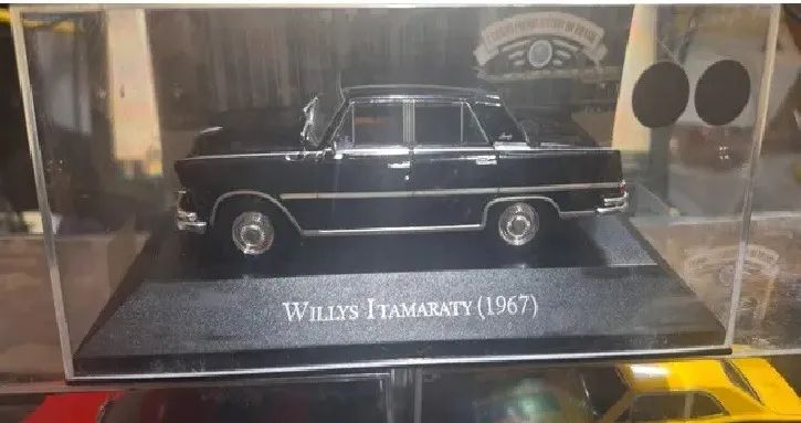 miniatura do carro itamarati esc: 1:43