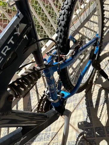 Bicicleta aro 26 com amortecedor monroe  - Foto 3