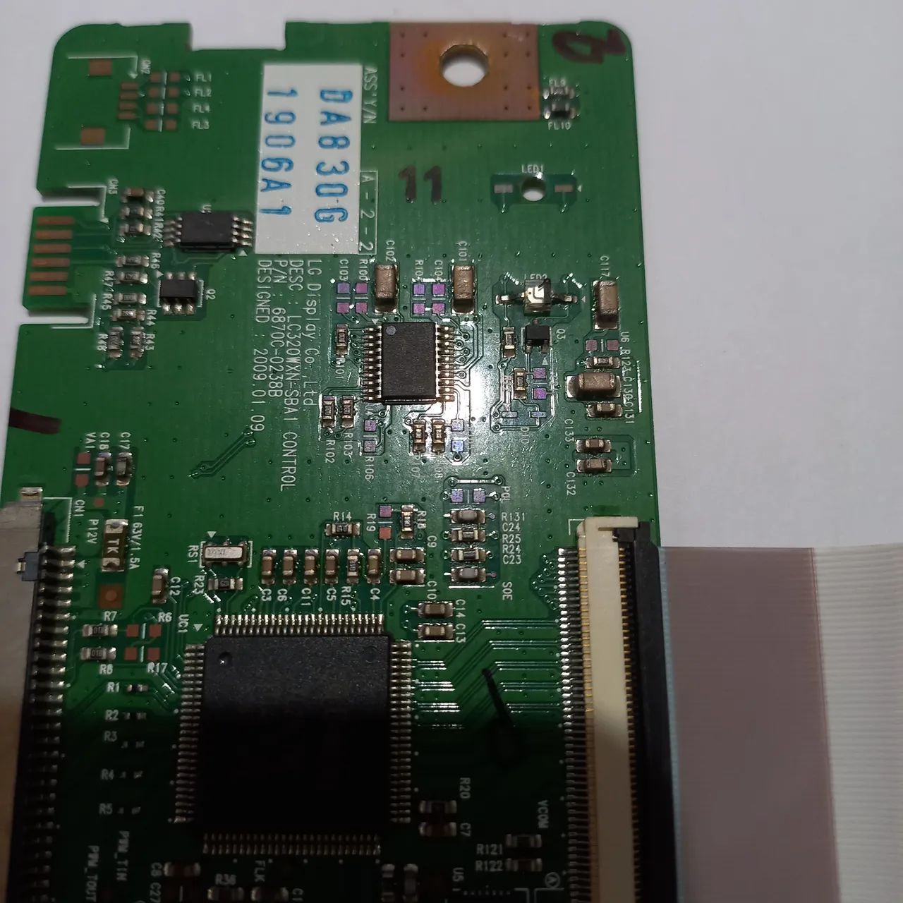 Placa t-con philips 32pfl3404  - Foto 2