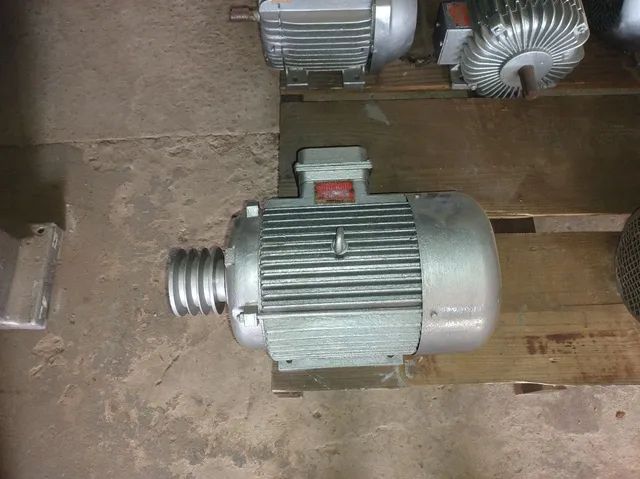 Vários motor de 15 CV- 12 CV e 7,5 CV trifásico  - Foto 2