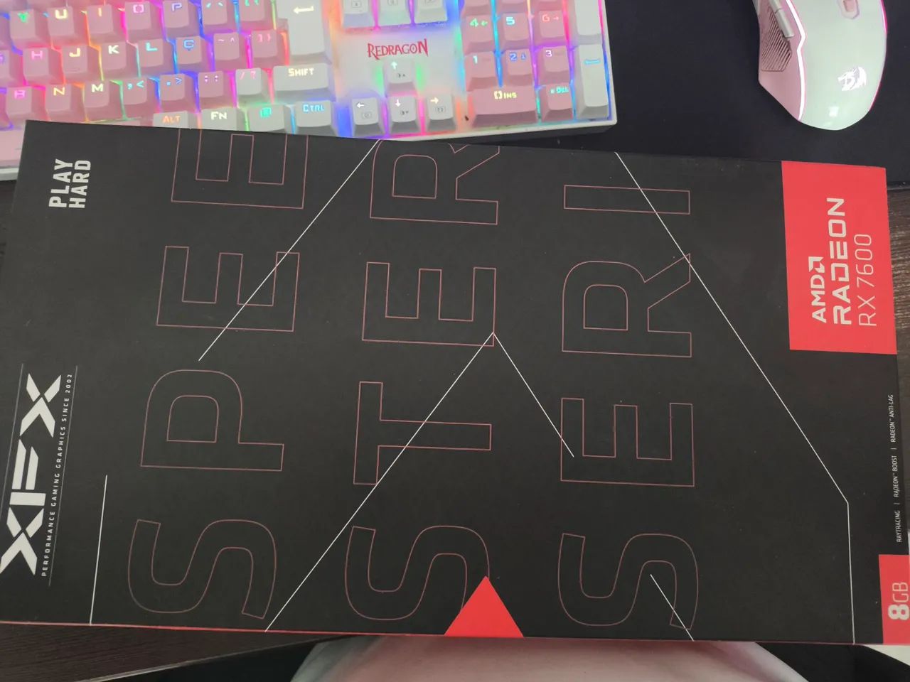 Placa de video XFX RADEON RX 7600 8GB HDMI 3xDP