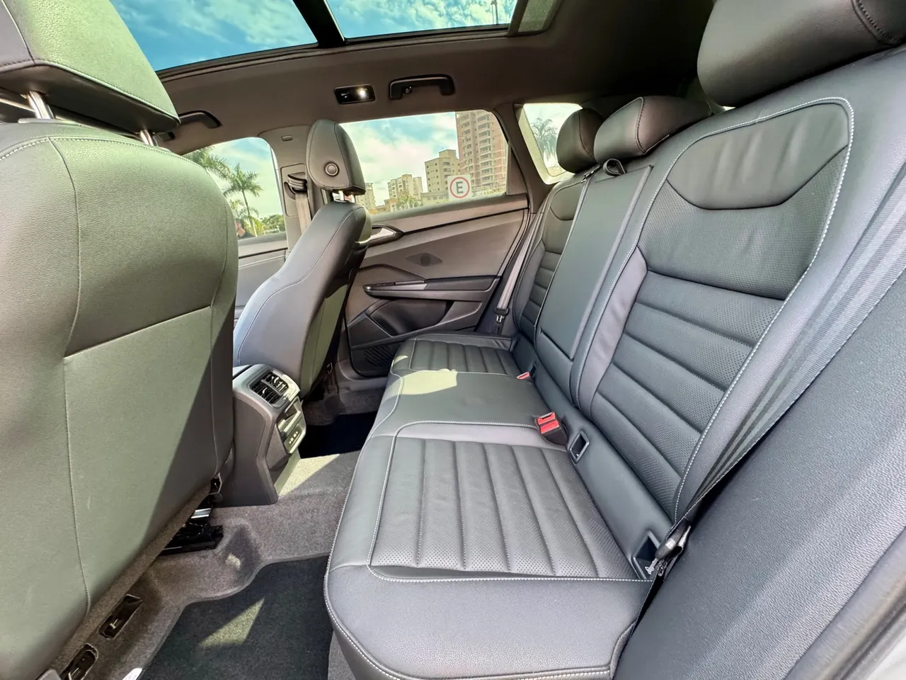 Taos 1.4 250 TSI Highline c Teto Solar Automática