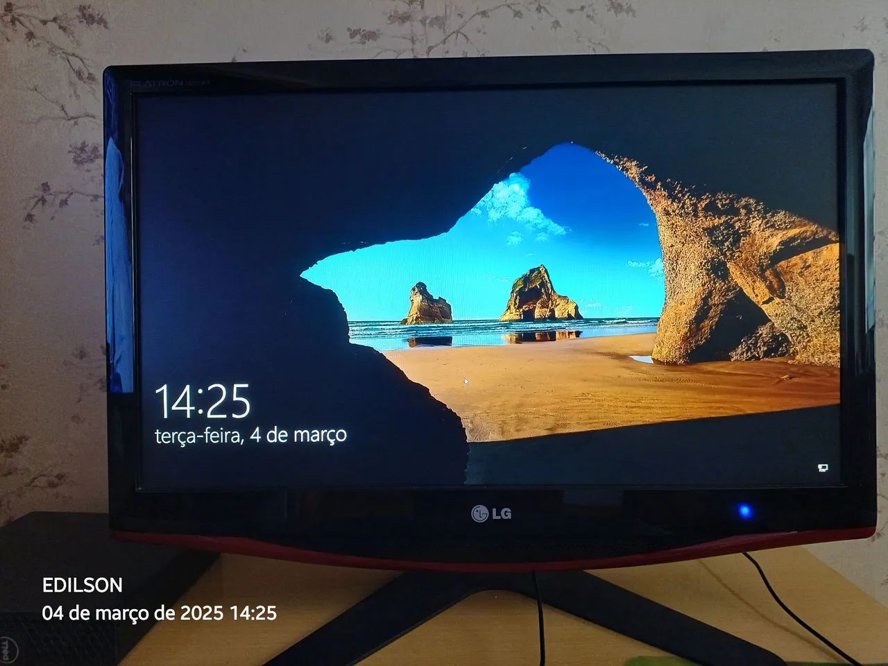 Monitor LG 23. Polegada em ótimo estado de conservação  - Foto 5