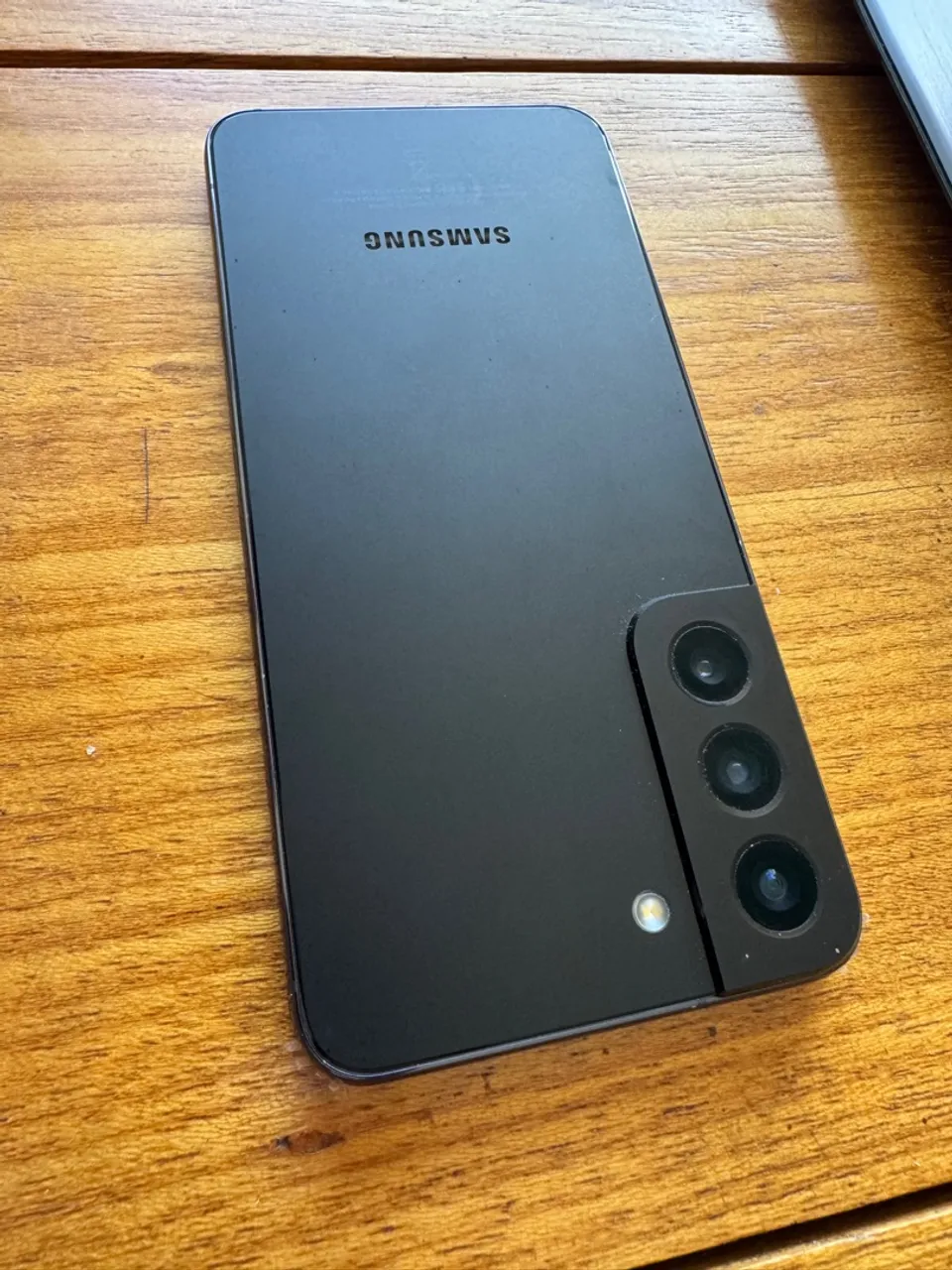 Celular Galaxy S22  muito bom