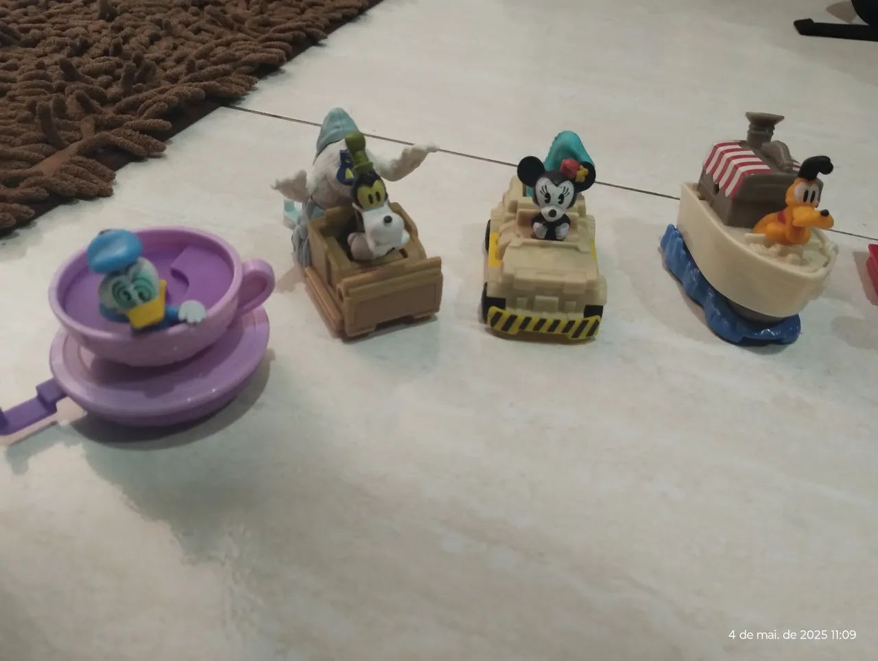 Brinquedos do Mickey - Foto 2
