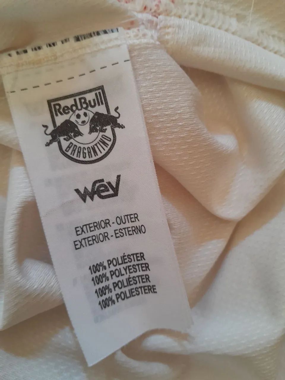Camisa de Futebol Red Bull Bragantino - Tamanho M - Foto 5