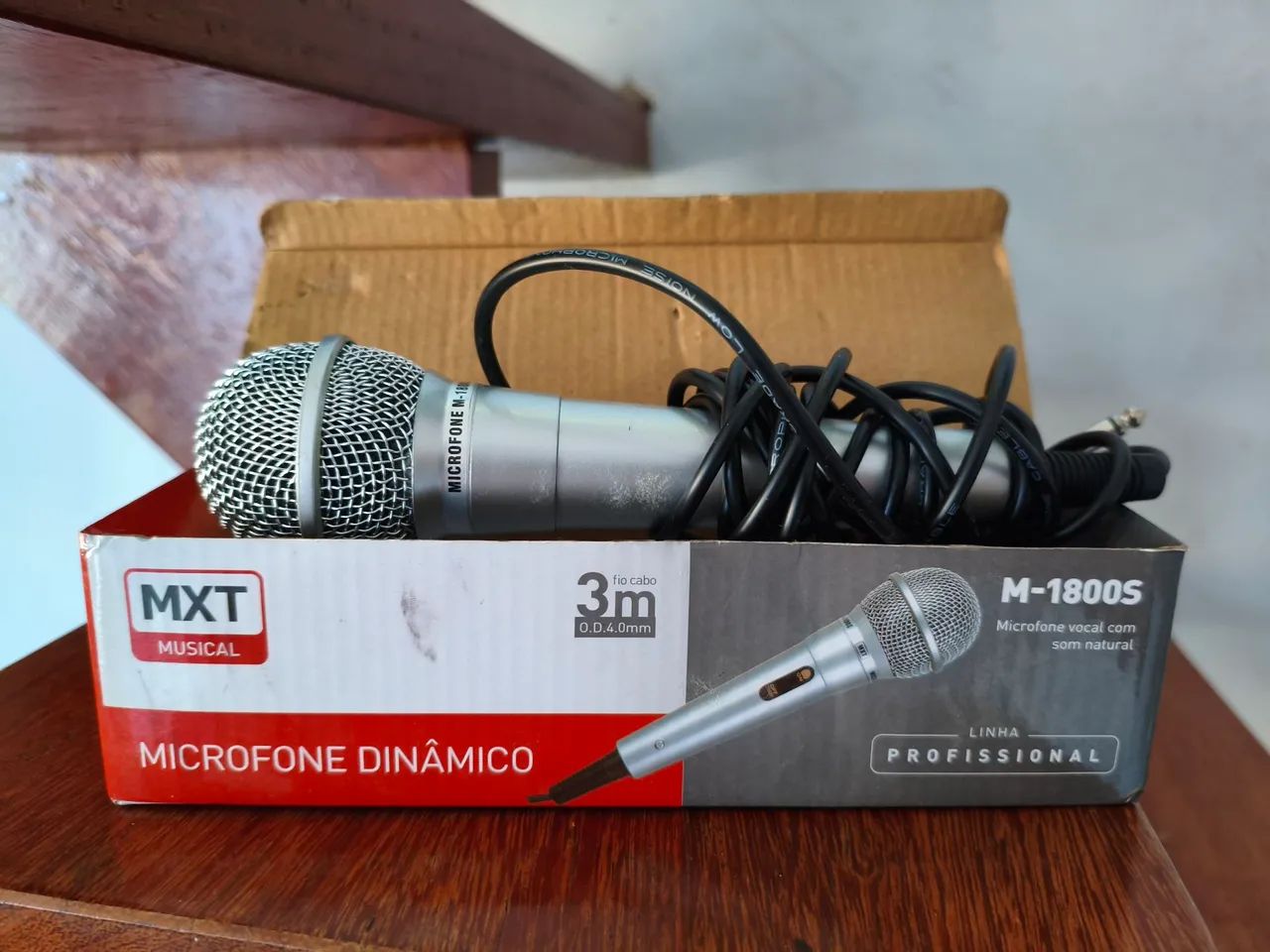Microfones usados só uma vez