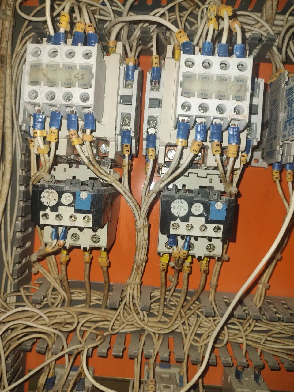 Painel elétrico com contactoras 64861352743681121