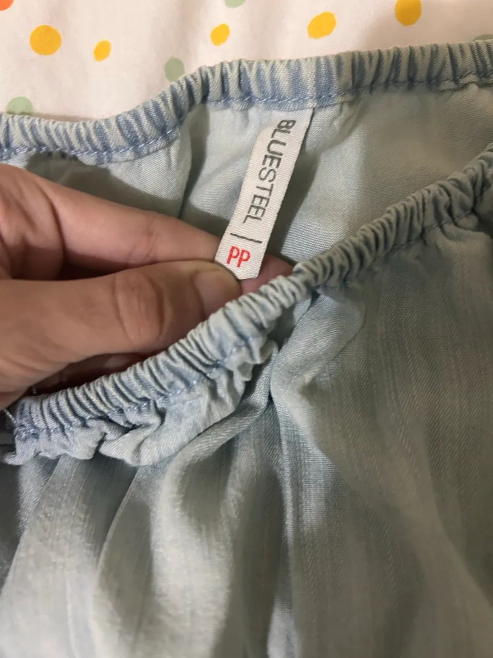 Cropped jeans estilo cigana com mangas flair  - Foto 2